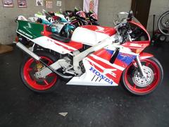 ホンダ　ＮＳＲ２５０Ｒ−４改　ＳＥ仕様　乾式エンジン　新品クランク交換エンジンフルオーバーホール済み　前後調整式サスペンション