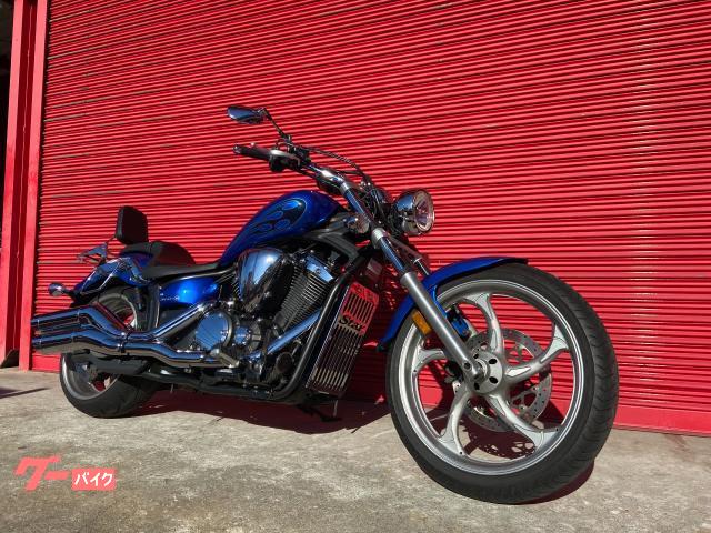 ヤマハ XVS1300CA ストライカー 2011年モデル バック
