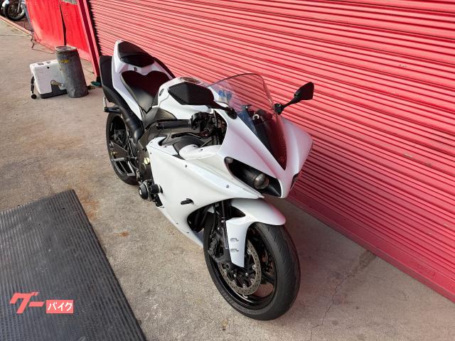 ヤマハ YZF－R1 逆車 後期モデル トラクションコントロール付き