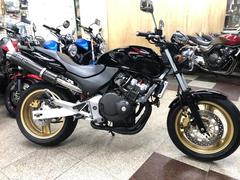 ホンダ　ＨＯＲＮＥＴ２５０　後期最終モデル　ＷＲ’Ｓカーボンマフラー　ゴールドホイール仕様　赤ウイングマーク