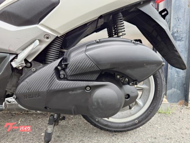 【値下げ土曜、日曜日だけセール】ヤマハ　NMAX125 ABS　距離少ない　2016年製　グリップヒーター＆キャリア付！ ヤマハ NMAX125 ABS付き リヤBOX 純正リヤキャリア付き