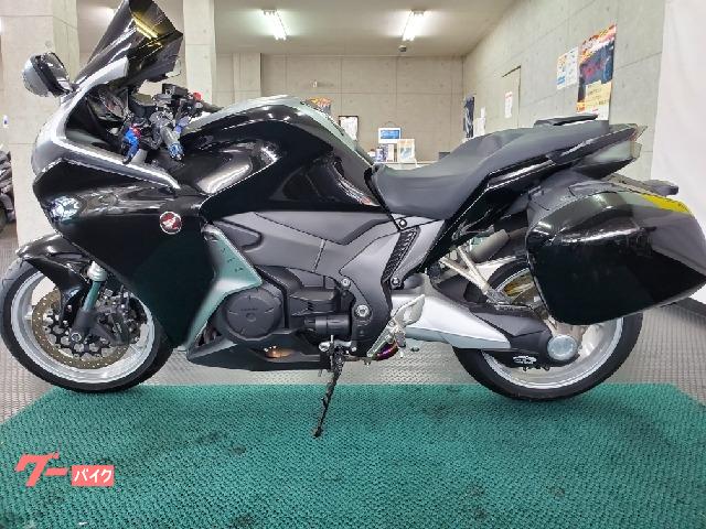 ホンダ ｖｆｒ１２００ｆ 後期型 ワイバン パニアケース ロングスクリーン 京都府 ファーストオート京都支店 b の中古バイク 新車バイク Goo バイク情報