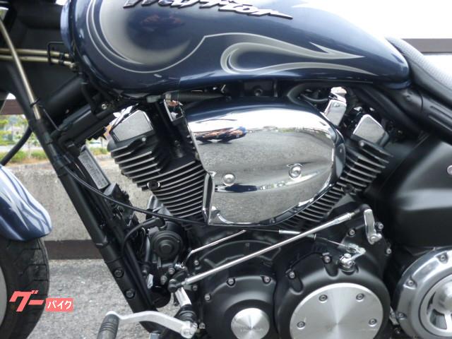 ヤマハ XV1700ウォーリアー バックレスト サドルバッグサポート