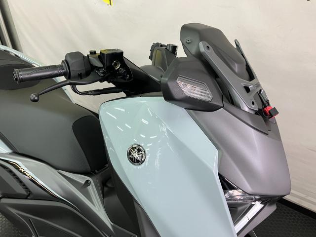 ヤマハ X－MAX250 新車 2025年モデル ブルーイッシュグレー