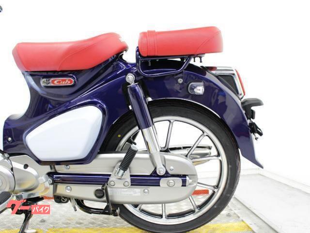 ホンダ スーパーカブC125 廃番カラー インポート ダブルシート