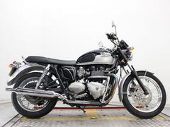 ＴＲＩＵＭＰＨ　ボンネビル　キャブレター車　ＥＴＣ車載器　前後カメラ　ＵＳＢ電源　盗難保険１年付