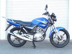 ヤマハybr125fi ウィンドシールド装着 リアキャリア取り外し ワンダードライビング