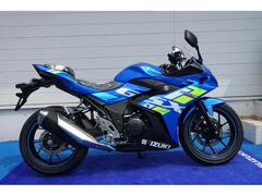 スズキ　ＧＳＸ２５０Ｒ　トリトンブルーメタリックＮＯ２　ＬＥＤヘッドライト