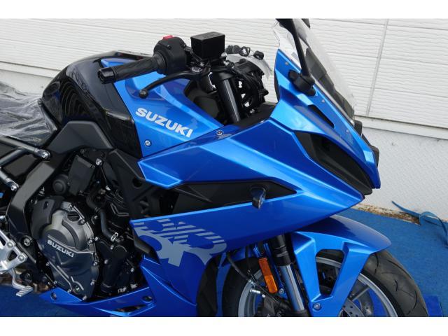 スズキ GSX－8R トリトンブルーメタリック 双方向クイック