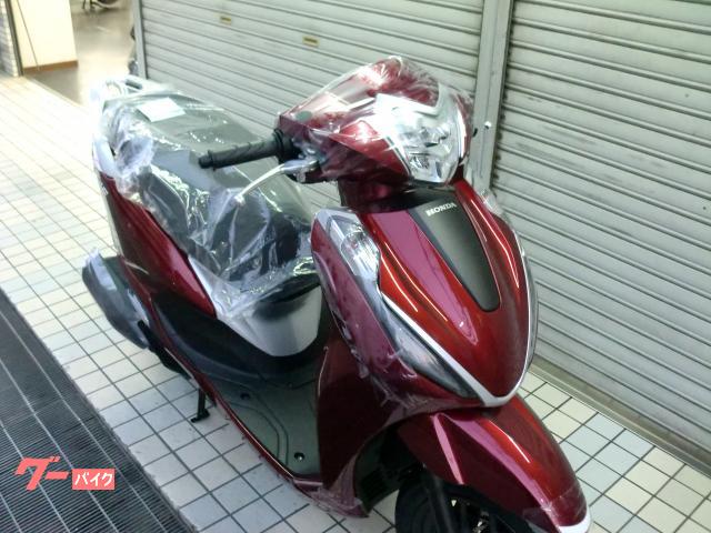 ホンダ リード125 2026年モデル キャンディーラスターレッド