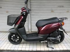 ホンダ　タクト・ベーシック　２０２３年モデル　ボルドーレッドメタリック　サイドスタンド付き