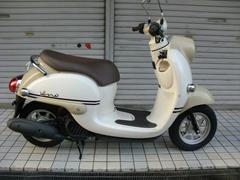 ヤマハ　ビーノ　２０１８年モデル　ハーベストベージュ　水冷４サイクルエンジン