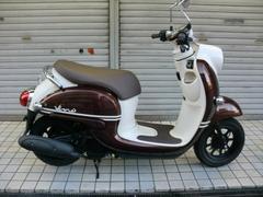 ヤマハ　ビーノ　２０２１年モデル　マホガニーブラウンメタリック　水冷４サイクルエンジン