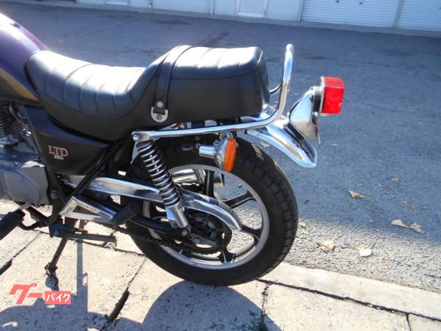 カワサキ Ｚ２５０ＬＴＤ ドライブチェーン シングルエンジン｜バイクショップ ロード☆スター｜新車・中古バイクなら【グーバイク】