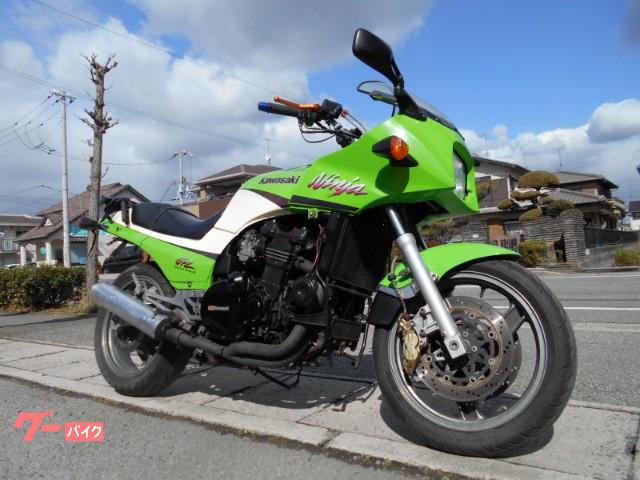 カワサキ ＧＰＺ９００Ｒ ＥＴＣ付 逆車マレーシア仕様 Ａ１１モデル リヤキャリヤー｜バイクショップ ロード☆スター｜新車・中古バイクなら【グーバイク】