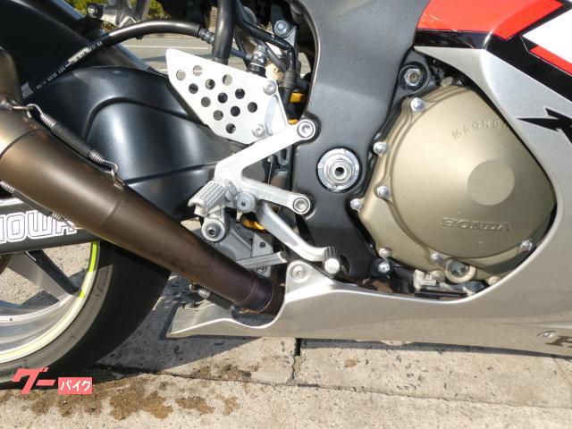 ホンダ VTR1000SP－II 純正タンデムシート有 アクラボビッチ 