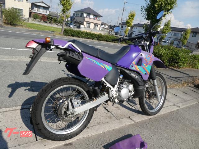 ヤマハ ＤＴ１２５Ｒ ３ＦＷモデル セル付＆キック付 電波時計 タコメーター搭載モデル ロードタイヤ ＹＰＶＳ搭載｜バイクショップ  ロード☆スター｜新車・中古バイクなら【グーバイク】