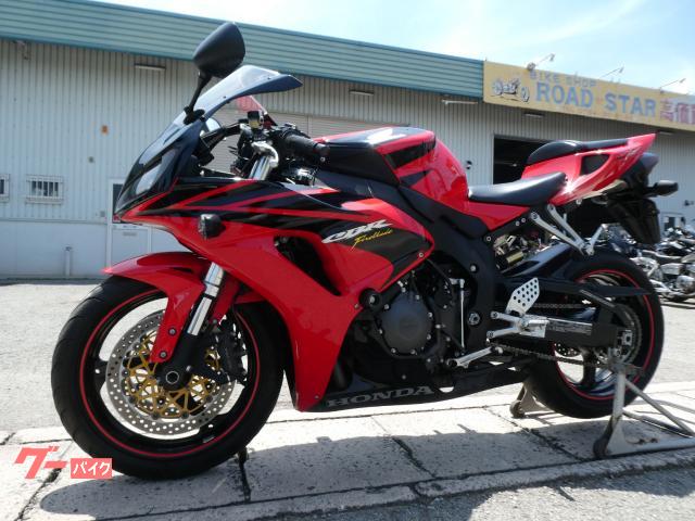 ホンダ CBR1000RR SC57後期モデル逆車フルパワー