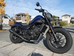 ホンダ　レブル２５０　Ｓエディション　令和４年モデル　ＥＴＣ２．０搭載　サイドバッグ　ＵＳＢ電源　スマホホルダー　オーバーサイレンサー