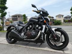 ヤマハ　ＶＭＡＸ　１７００　逆車　２００馬力　外装カーボン仕様