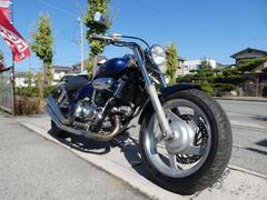 ホンダ　Ｖ−ＴＷＩＮ　ＭＡＧＮ　　社外右２本出マフラー　フラットハンドル