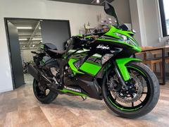 カワサキ　Ｎｉｎｊａ　ＺＸ−６Ｒ　　純正スライダー付　バッテリー新品