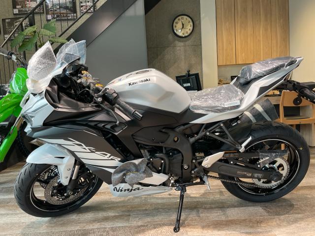 カワサキ Ninja ZX－4R SE｜（株）八尾カワサキ 本店