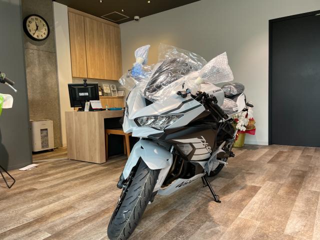 カワサキ Ninja ZX－4R SE｜（株）八尾カワサキ 本店