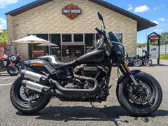 ＨＡＲＬＥＹ−ＤＡＶＩＤＳＯＮ　ＦＸＦＢＳ　ソフテイル　ファットボブ１１４　オリジナルカスタム車　フェアリング　　オリジナルペイント　シーケンシャルウインカー