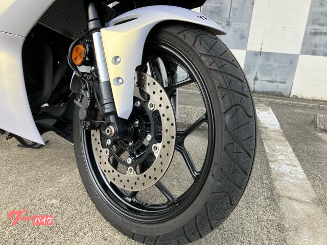 Yamaha YZF-R25 — миниатюра 2