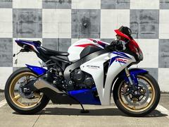 ホンダ　ＣＢＲ１０００ＲＲ−２Ａ