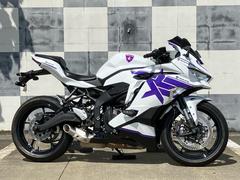 カワサキ　Ｎｉｎｊａ　ＺＸ−２５Ｒ