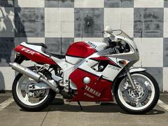 ヤマハ　ＦＺＲ４００ＲＲ