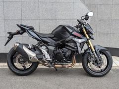 バイク GSR750 GS750から続いたナナハンの末裔「スズキ GSR750 ABS」とは？ | Dig-it