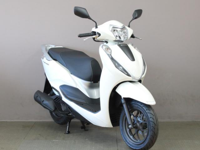 本日入荷！値下げ！入手困難？１台限り！最新型２０２３モデルLEAD125入荷!新車！カラーにより即納可能です！パールジャスミンホワイト！スマートキー仕様です！ 8700262B3026013100200.jpg