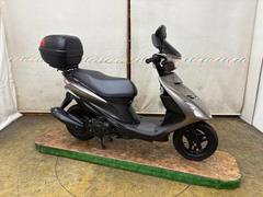 スズキ　アドレスＶ１２５Ｓ　グリップヒーター　リアＢＯＸ付き