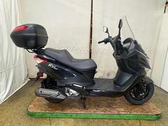 ＳＹＭ　ＲＶ２００ｉ　後期　　　　　リヤキャリア　ＢＯＸ付き