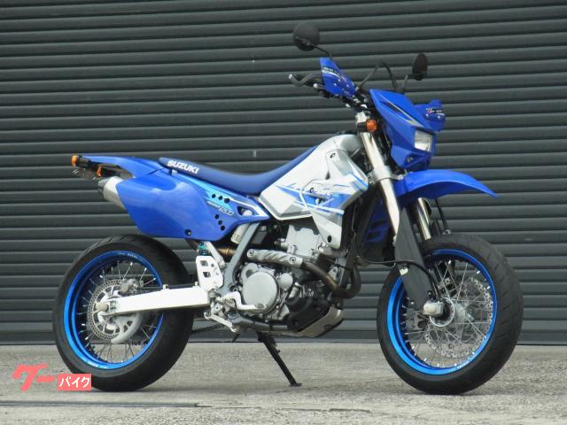 ＤＲ−Ｚ４００ＳＭ　スーパーローダウン仕様