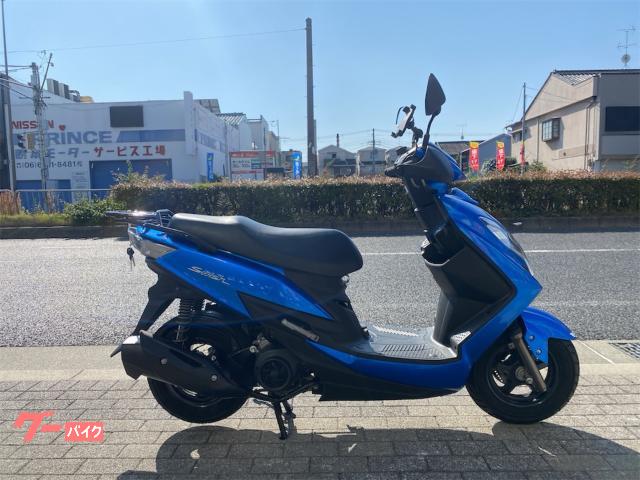 スウィッシュリミテッド　ワンオーナー　グリップヒーター　シートヒーター標準装備　スマホホルダー付