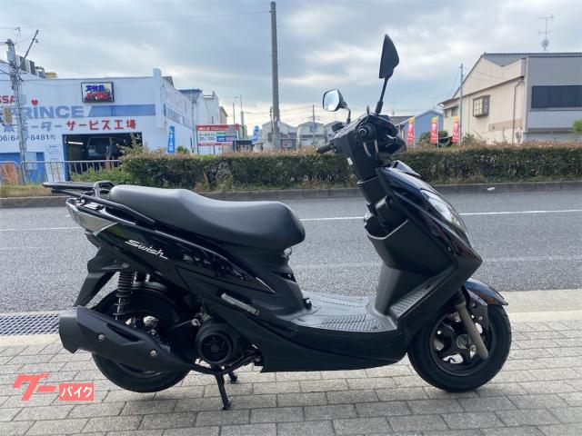 スウィッシュリミテッド　グリップヒーター　シートヒーター　標準装備　前後タイヤ新品