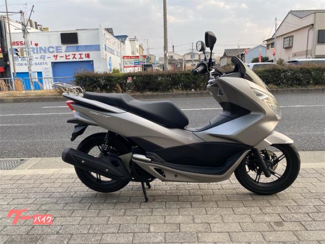 PCX125 JF56型 ノーマル仕様 リアキャリア付