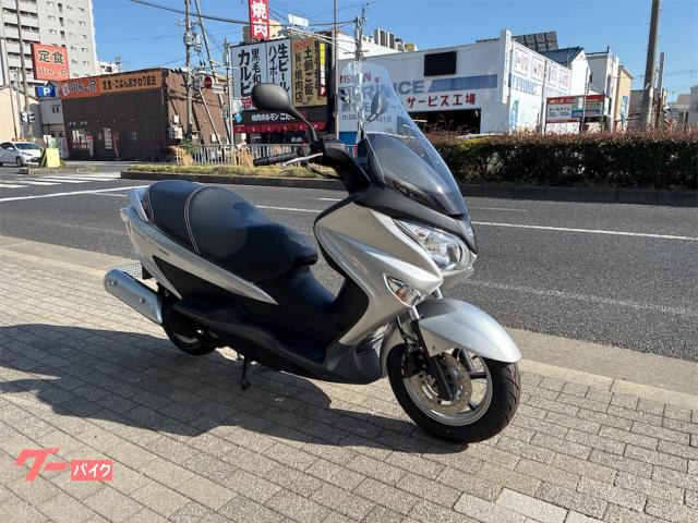 スズキ バーグマン200 ノーマル仕様 前後タイヤ新品｜(株)さつま