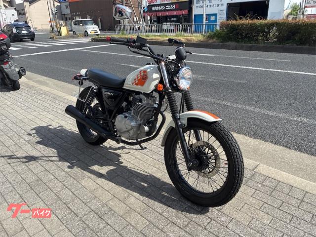 スズキ グラストラッカー ビッグボーイ インジェクションエンジン
