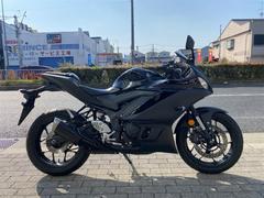 ヤマハ　ＹＺＦ−Ｒ２５　ＲＧ４３Ｊ型　ノーマル仕様　　アジャストレバー　ヘルメットホルダー付