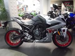 スズキ　ＧＳＸ−８Ｒ