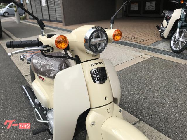 本日入荷！限定一台限り！希少なスーパーカブ１１０！ 正規ディーラー車です。２年保証！バージンベージュ！ ホンダ スーパーカブ110 国内最新モデル バージンベージュ｜バイク