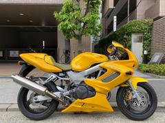 ホンダ　ＶＴＲ１０００Ｆ逆車　前後ブレーキオイル新品　クラッチオイル新品