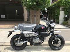 ホンダ　モンキー１２５　２０２５年最新モデル　シーンシルバーメタリック