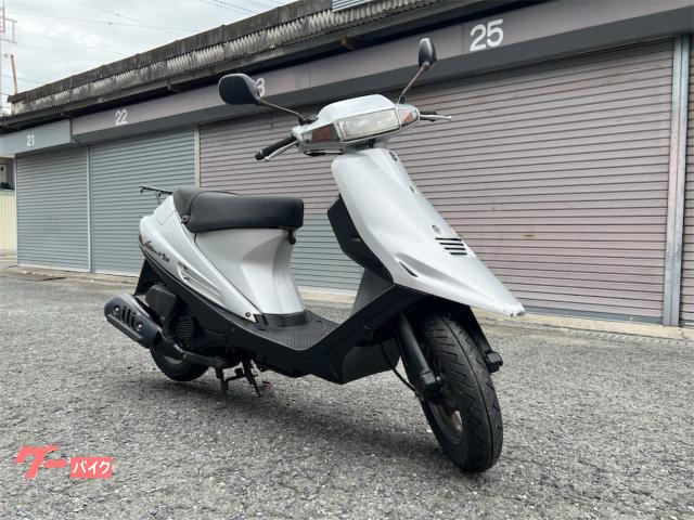 アドレスＶ１００　　　　ＣＥ１３Ａ最終型　タイヤバッテリープラグベルト新品分解整備済み