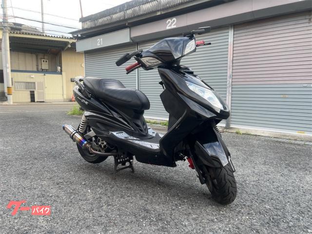 シグナスＸ　２０１０年　台湾ＳＥ４６モデル　社外マフラー　カスタム　バッテリープラグオイルベルト新品分解整備済み